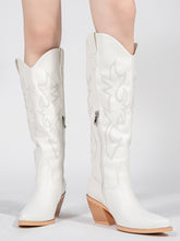 Western Cowboy Boots Embroidered Mid-Calf Boots